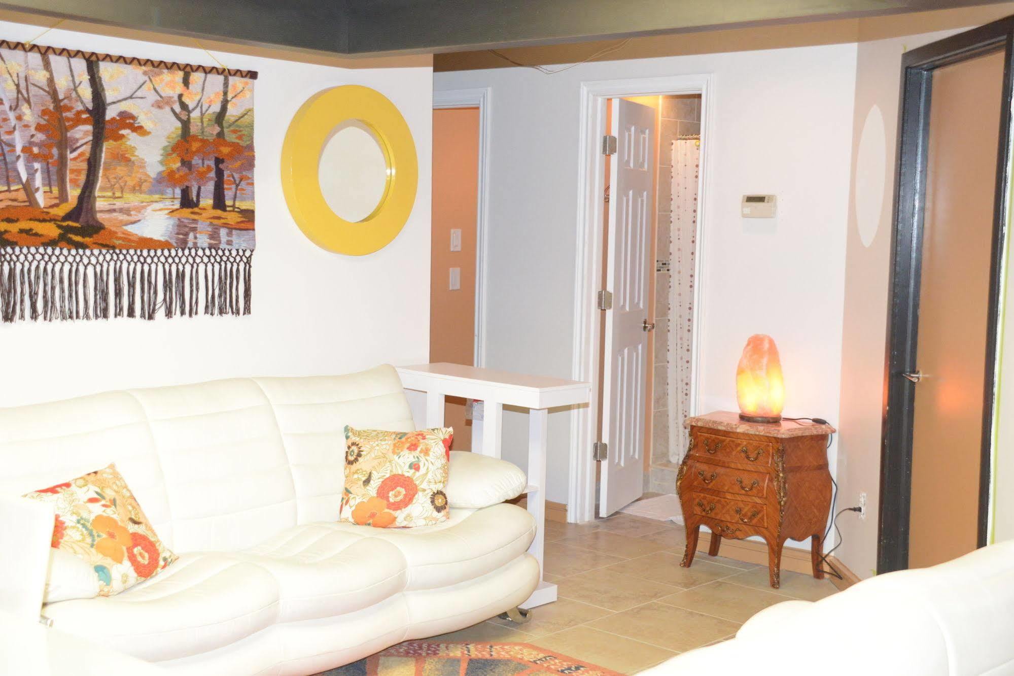 Smile Back B&B Toronto Buitenkant foto